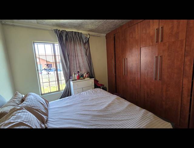 3 BEDROOM SECTIONAL TITLE FOR SALE IN ORMONDE
